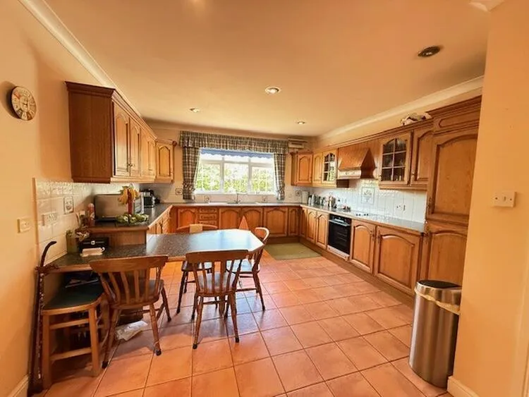 211 Wild Hill, Sutton-In-Ashfield NG17 3JF