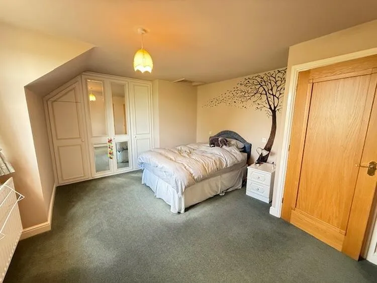 211 Wild Hill, Sutton-In-Ashfield NG17 3JF