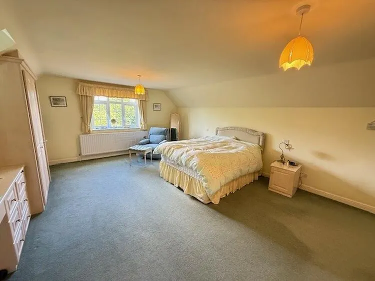 211 Wild Hill, Sutton-In-Ashfield NG17 3JF