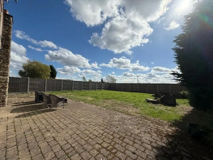 211 Wild Hill, Sutton-In-Ashfield NG17 3JF