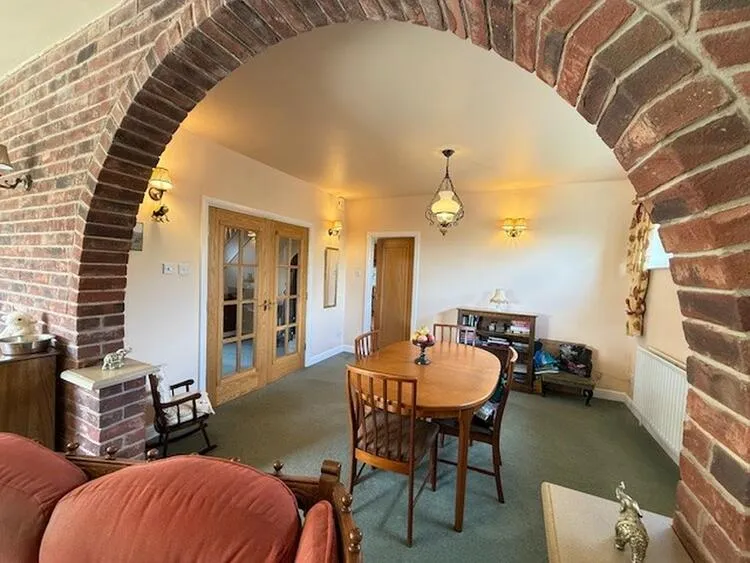 211 Wild Hill, Sutton-In-Ashfield NG17 3JF