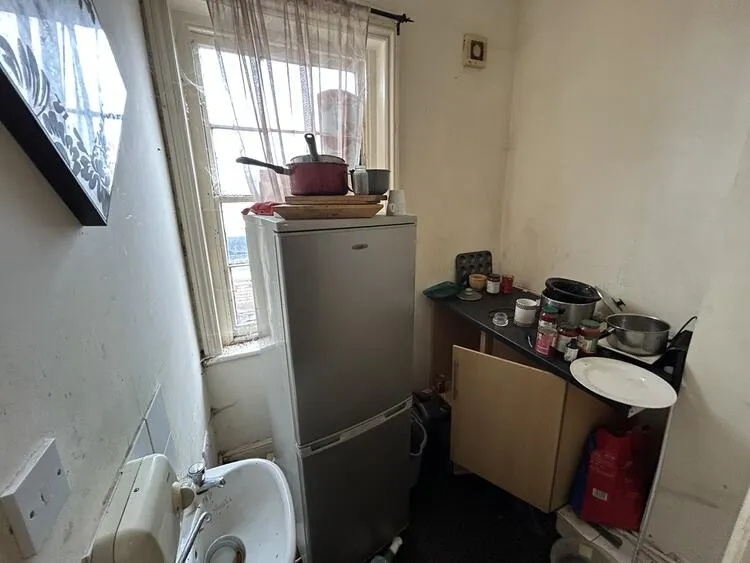 Flat 1 + 2, 157 High Street, Burton-On-Trent DE14 1JE