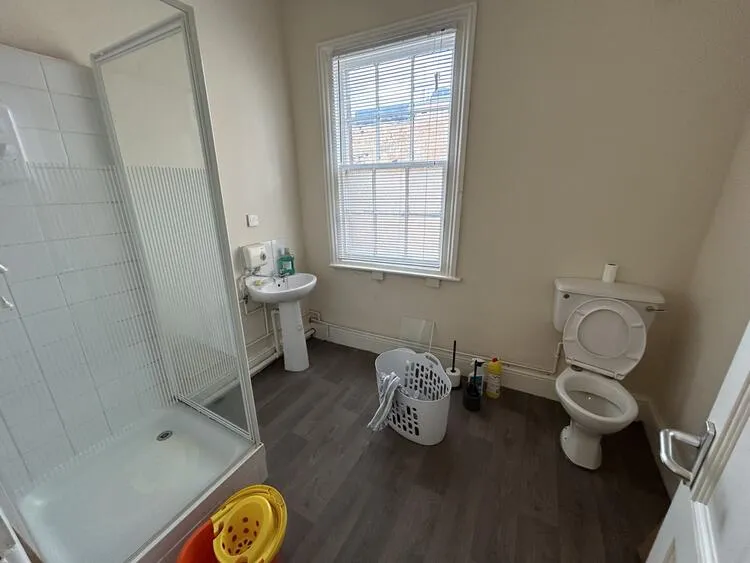 Flat 1 + 2, 157 High Street, Burton-On-Trent DE14 1JE