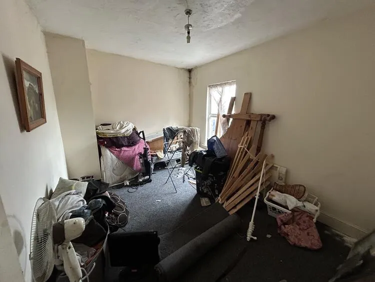 Flat 1 + 2, 157 High Street, Burton-On-Trent DE14 1JE