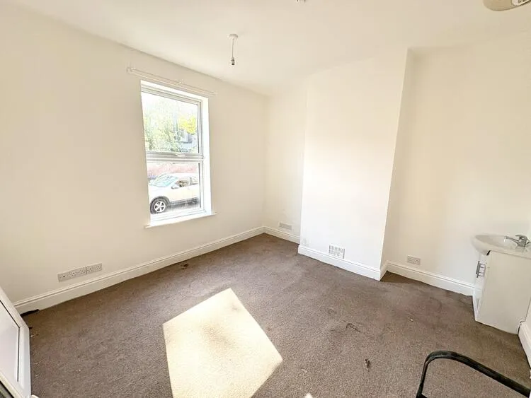 166 Burton Road, Derby DE1 1TQ