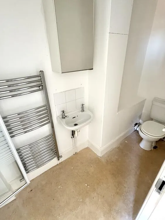 166 Burton Road, Derby DE1 1TQ