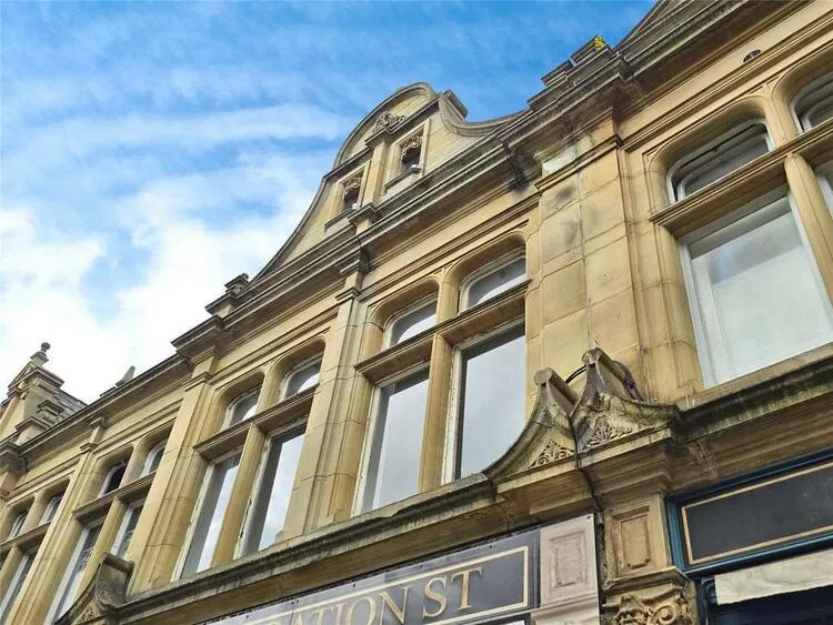 11 Corporation Street, Dewsbury, West Yorkshire WF13 1QN