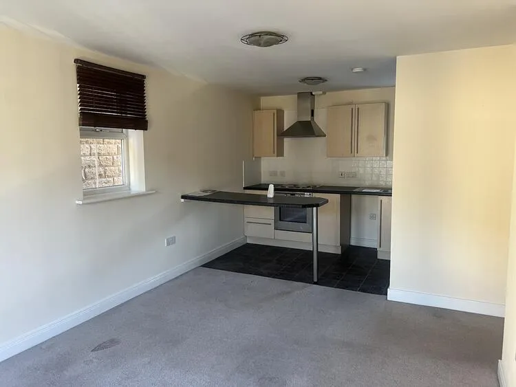 36 Elsham Meadows, Dewsbury WF12 8LP