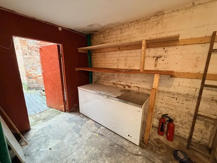 33 Mansfield Road, Daybrook, Nottingham NG5 6AJ