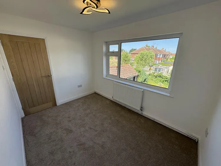 13 Sefton Avenue, York YO31 9LR