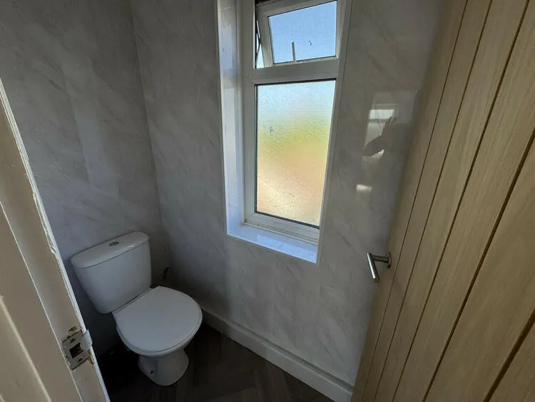 13 Sefton Avenue, York YO31 9LR