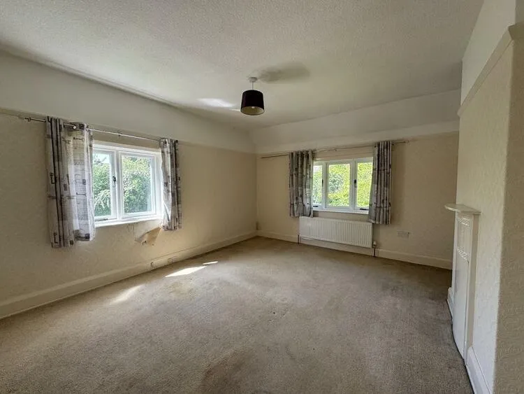 522 Burton Road, Littleover, Derby DE23 6FN