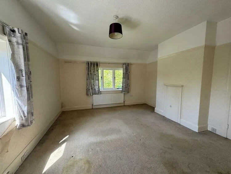 522 Burton Road, Littleover, Derby DE23 6FN