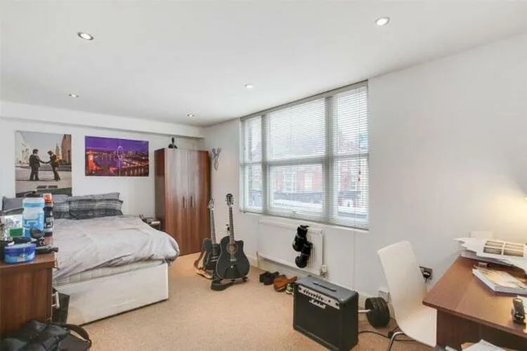 Flat 4, 105 Blackheath Road, London SE10 8PD