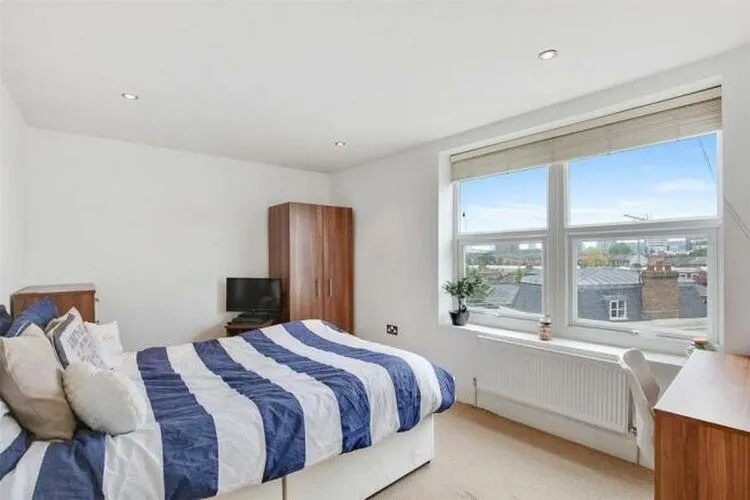 Flat 4, 105 Blackheath Road, London SE10 8PD