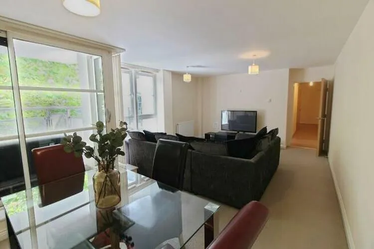 Flat 16, 55 Watkin Road, Leicester, Leicestershire LE2 7AZ