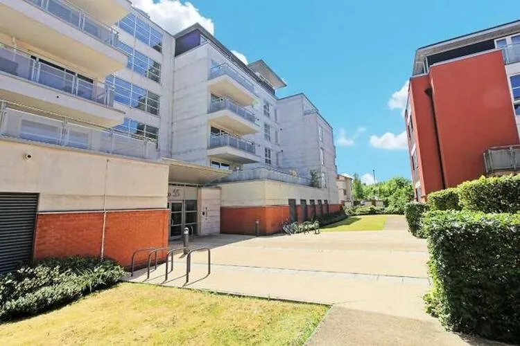 Flat 16, 55 Watkin Road, Leicester, Leicestershire LE2 7AZ