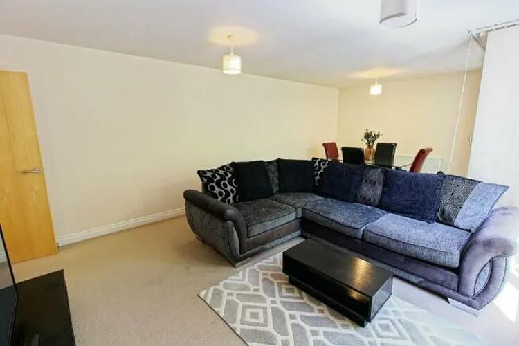 Flat 16, 55 Watkin Road, Leicester, Leicestershire LE2 7AZ