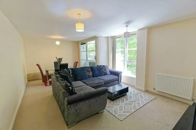 Flat 16, 55 Watkin Road, Leicester, Leicestershire LE2 7AZ