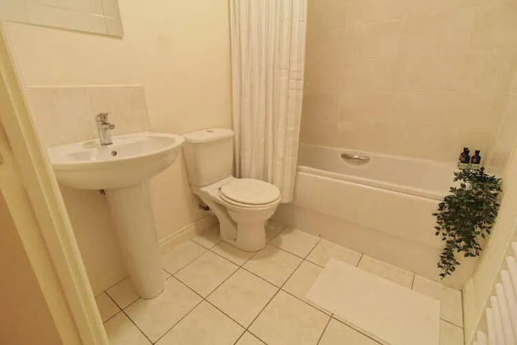 Flat 16, 55 Watkin Road, Leicester, Leicestershire LE2 7AZ
