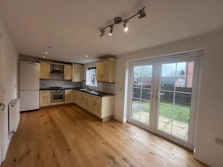 136G Southwell Road East, Rainworth, Mansfield NG21 0EL