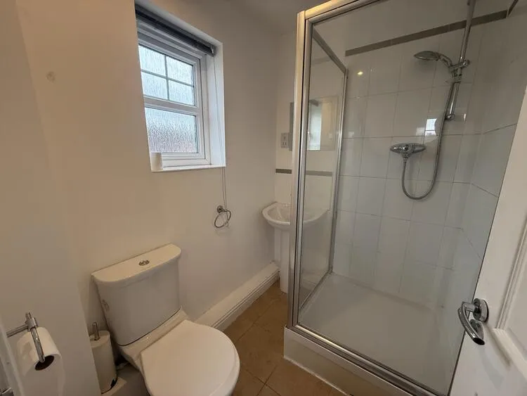 136G Southwell Road East, Rainworth, Mansfield NG21 0EL