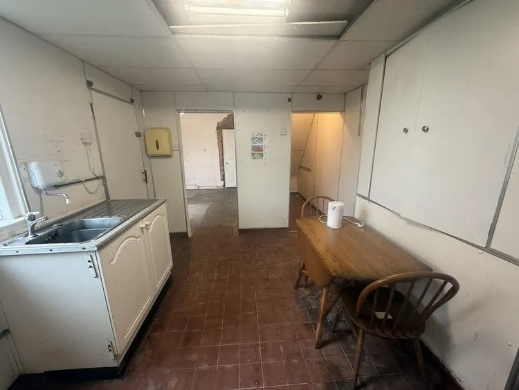 34 - 36 Victoria Road, Kirkby-In-Ashfield, Nottingham NG17 8AR