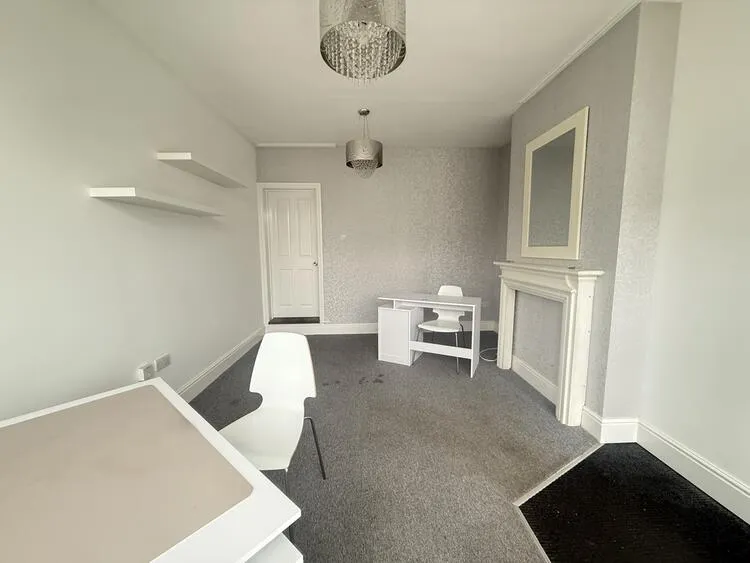 34 - 36 Victoria Road, Kirkby-In-Ashfield, Nottingham NG17 8AR