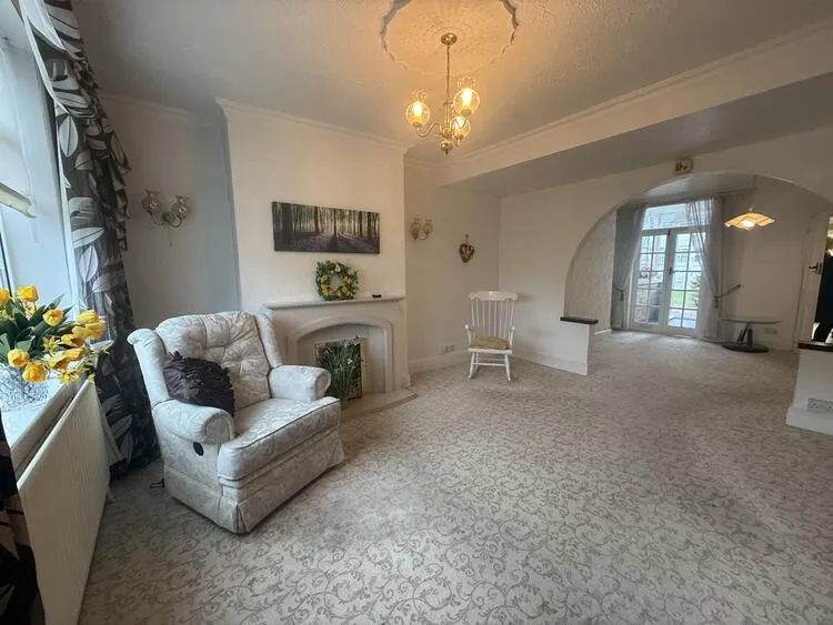 34 - 36 Victoria Road, Kirkby-In-Ashfield, Nottingham NG17 8AR