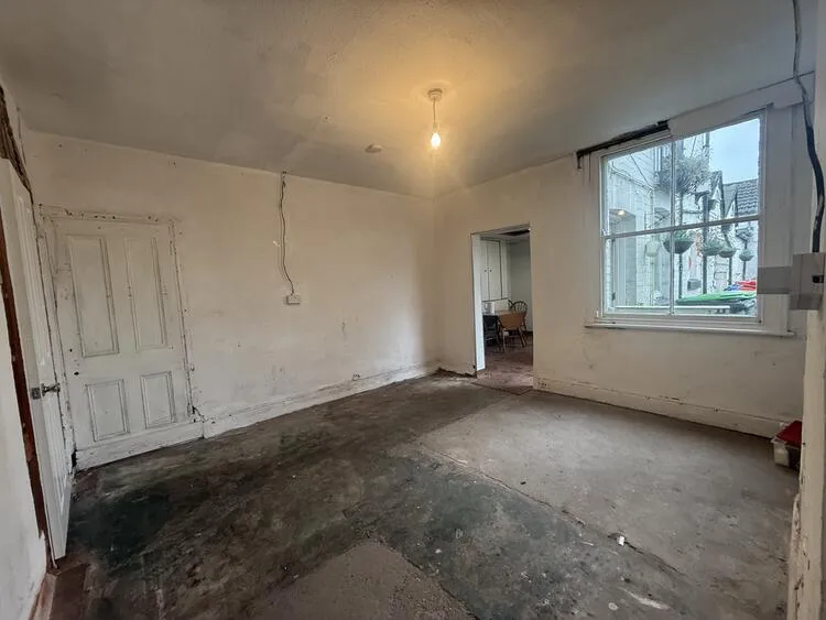 34 - 36 Victoria Road, Kirkby-In-Ashfield, Nottingham NG17 8AR