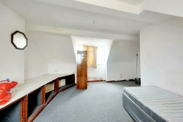 66 Station Road, Sandiacre, Nottingham NG10 5AP