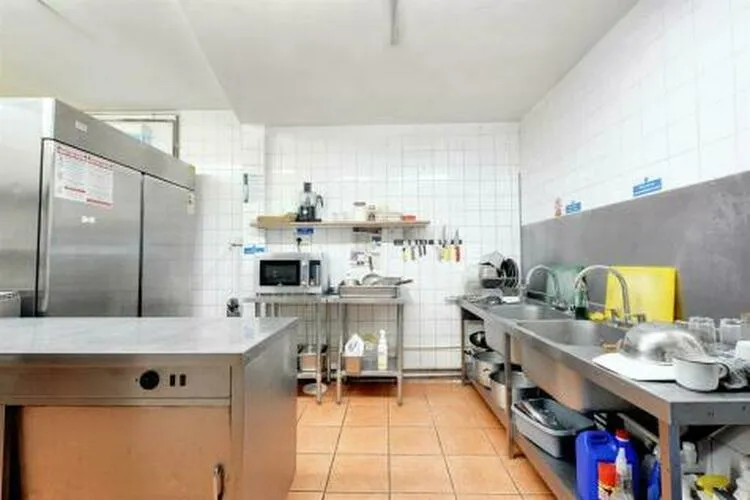 66 Station Road, Sandiacre, Nottingham NG10 5AP