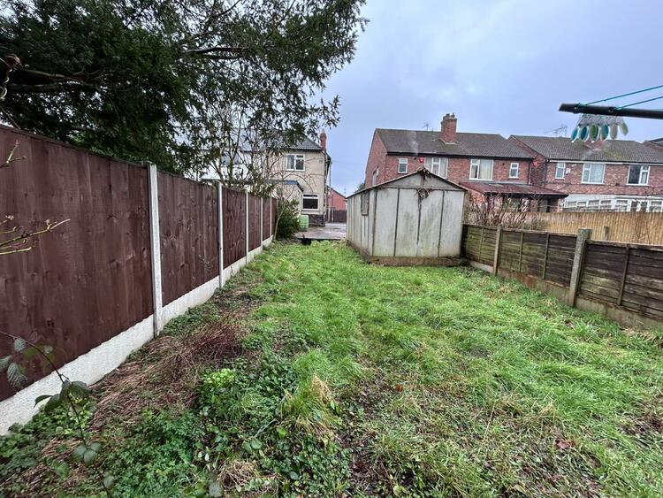 27 Waldemar Grove, Beeston, Nottingham NG9 2BJ