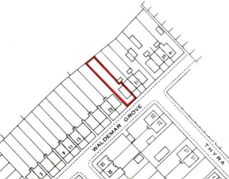 27 Waldemar Grove, Beeston, Nottingham NG9 2BJ