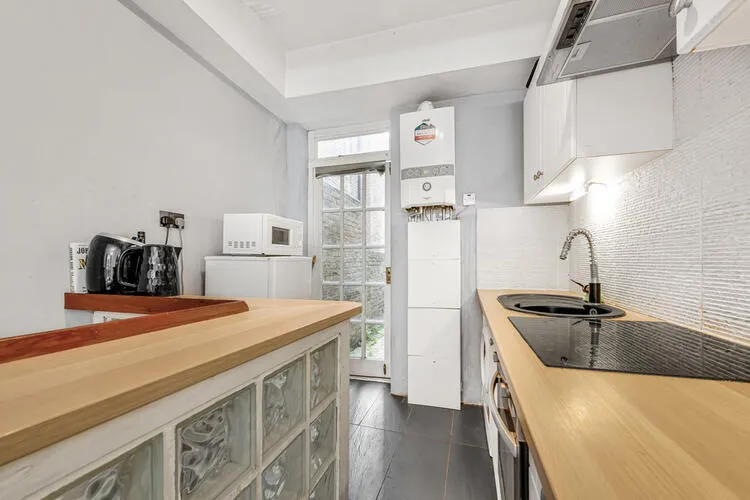 176A New Kings Road, London SW6 4NE