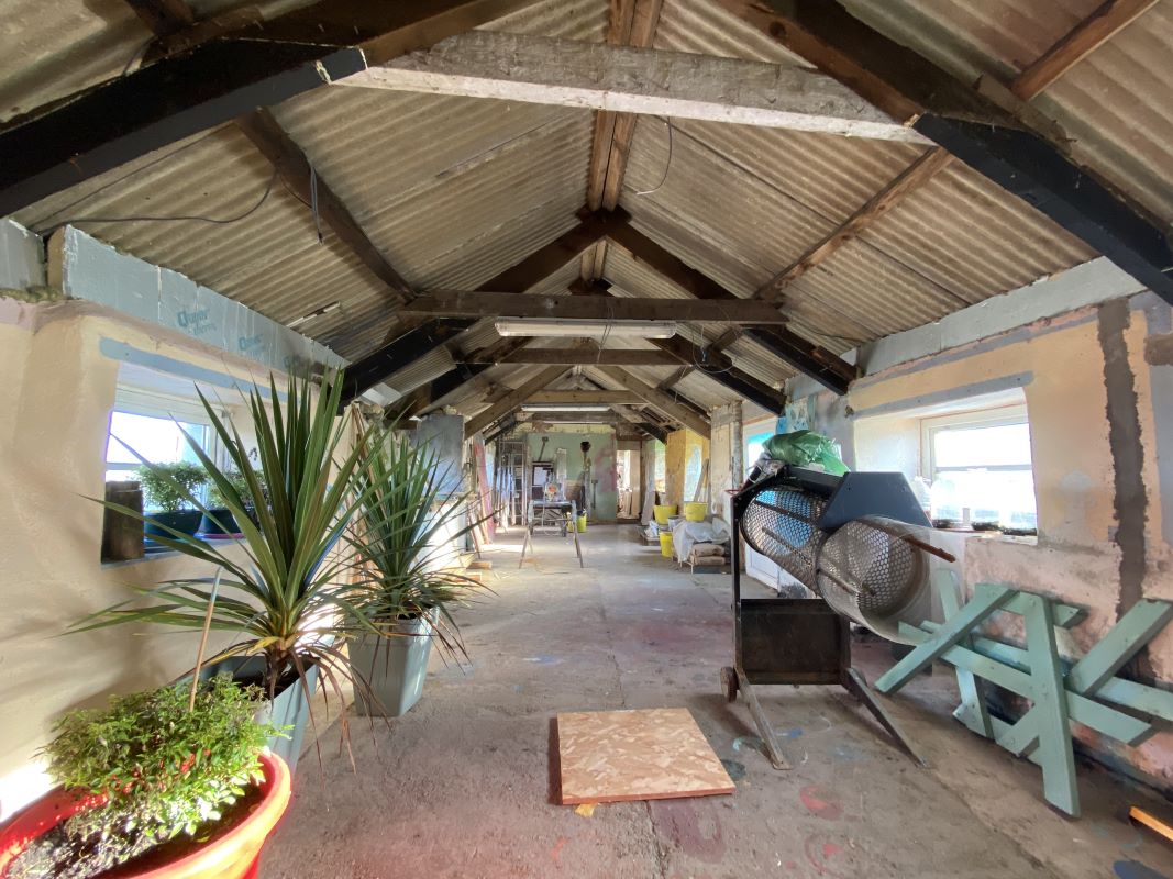 Brynawelon Sarnau, Llandysul, Dyfed, SA44 6RE