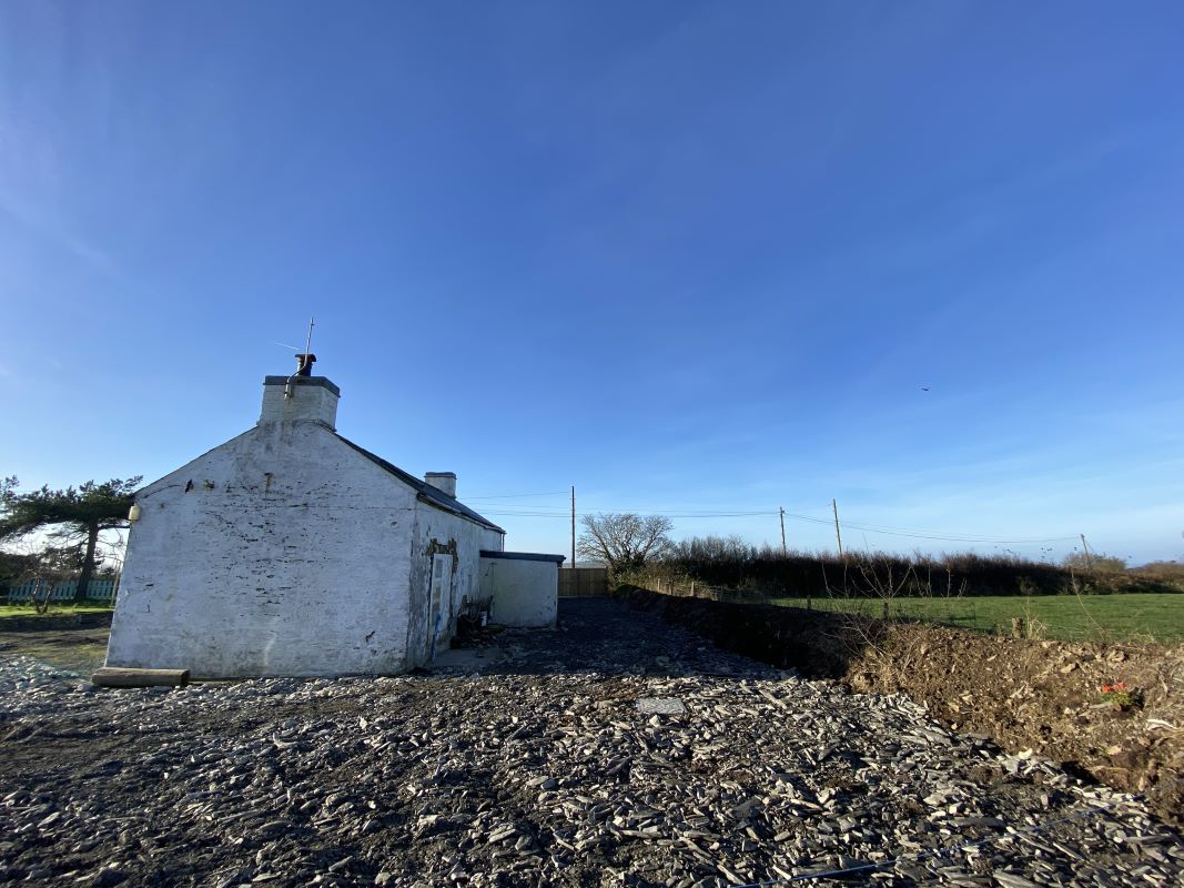 Brynawelon Sarnau, Llandysul, Dyfed, SA44 6RE