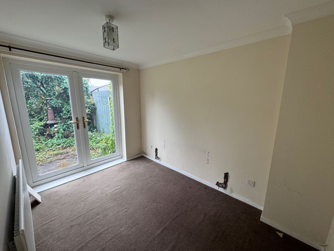 65 Avill Hockley, Tamworth, Staffordshire, B77 5QF