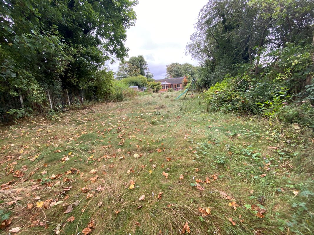 3 Canal Bridge Killamarsh, Sheffield, South Yorkshire, S21 1DJ