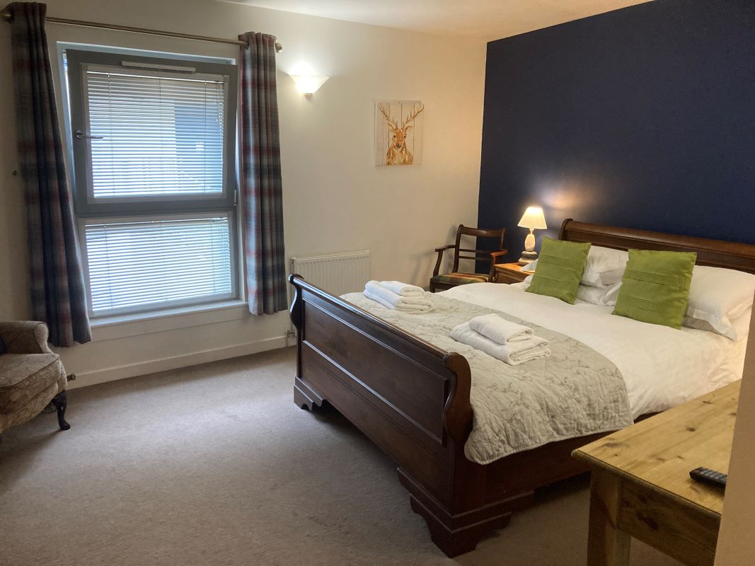 Flat 5 the Brothers Wing The Highland Club St. Benedicts Abbey, Fort Augustus, Inverness-Shire, PH32 4BJ