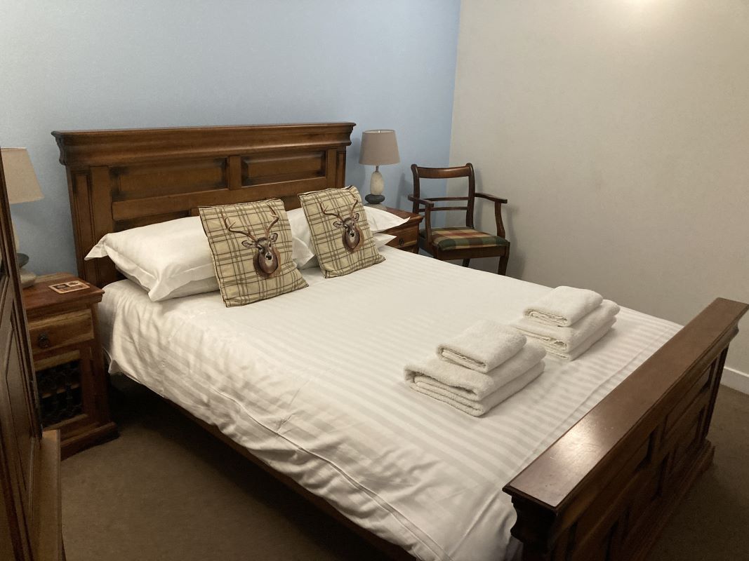 Flat 5 the Brothers Wing The Highland Club St. Benedicts Abbey, Fort Augustus, Inverness-Shire, PH32 4BJ