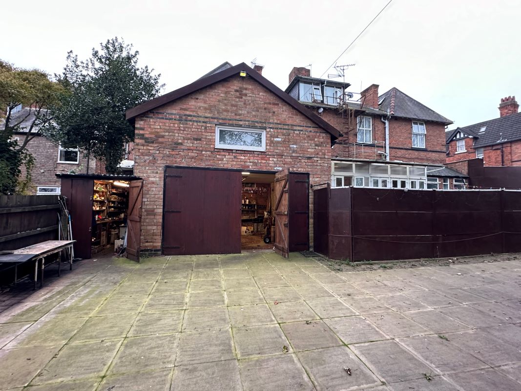 298 Burton Road, Derby, Derbyshire, DE23 6AD