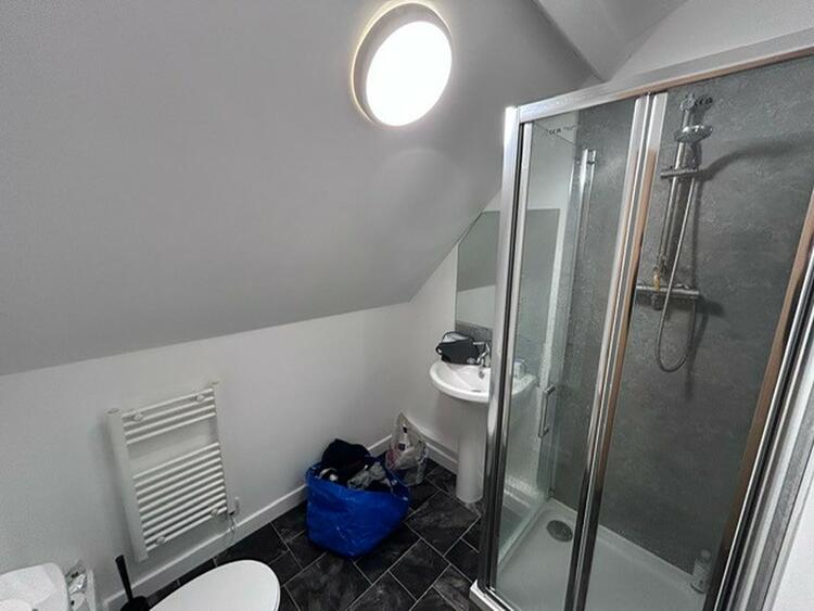 Room 1, Flat 5, Heritage Hall Lodge, 576 Oxford Street, Sheffield S6 3FG