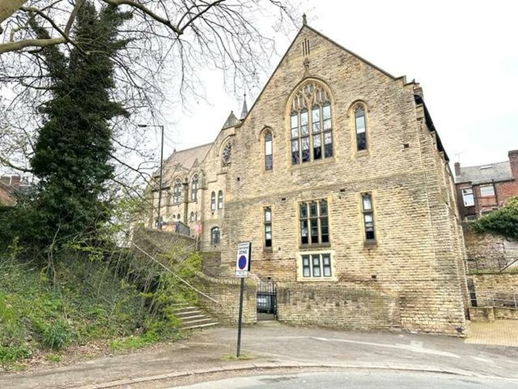 Room 1, Flat 5, Heritage Hall Lodge, 576 Oxford Street, Sheffield S6 3FG