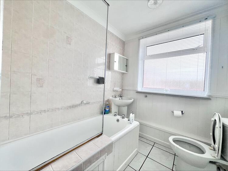 9 Woburn Crescent, Great Barr, Birmingham, West Midlands B43 6AX