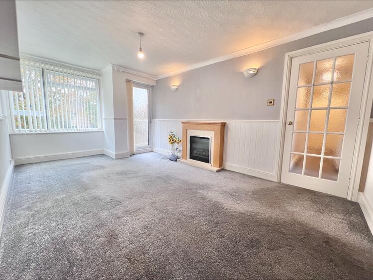 9 Woburn Crescent, Great Barr, Birmingham, West Midlands B43 6AX