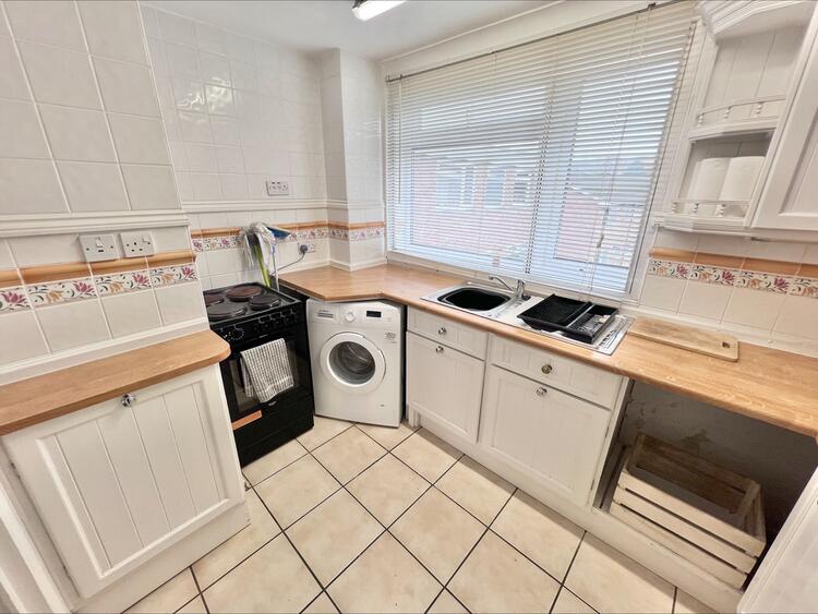 9 Woburn Crescent, Great Barr, Birmingham, West Midlands B43 6AX