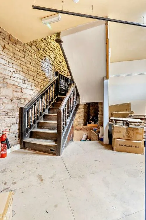 1 Bull Ring, Ludlow SY8 1AD