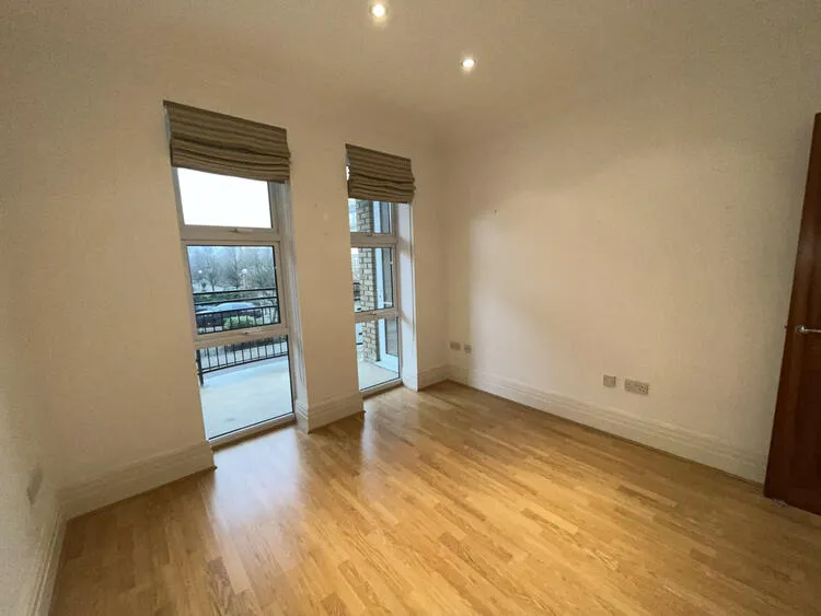 Flat 23, Lime House, 33 Melliss Avenue, Richmond TW9 4AE