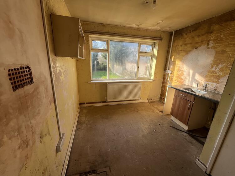 7 Pear Tree Close, Hartshorne, Swadlincote, Derbyshire DE11 7AQ